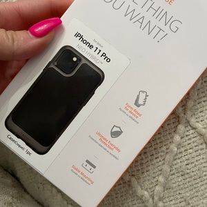 iPhone pro 11 Spigen Case